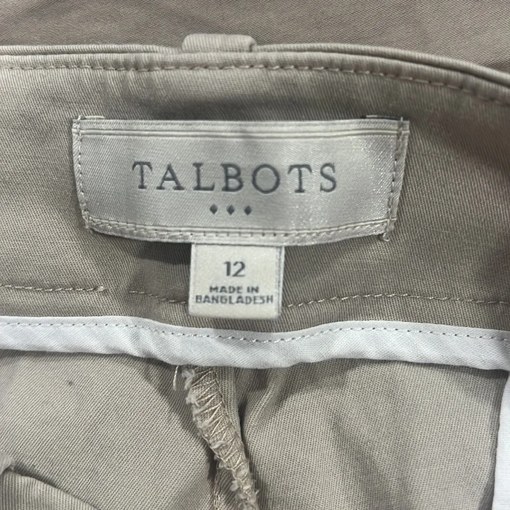 Talbots Khaki Shorts - Picture 3 of 5